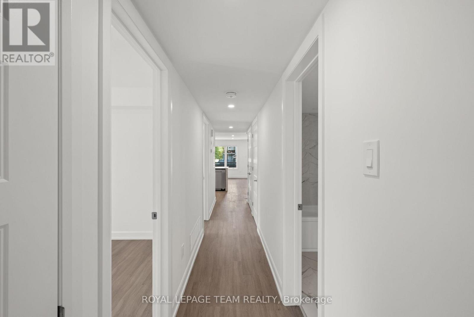 3 Bed, 2 Bath Multi-Family for Rent in Ottawa – MAIN – 998 HOLLINGTON STREET, Ottawa – MLS# X13592268 - Image 17
