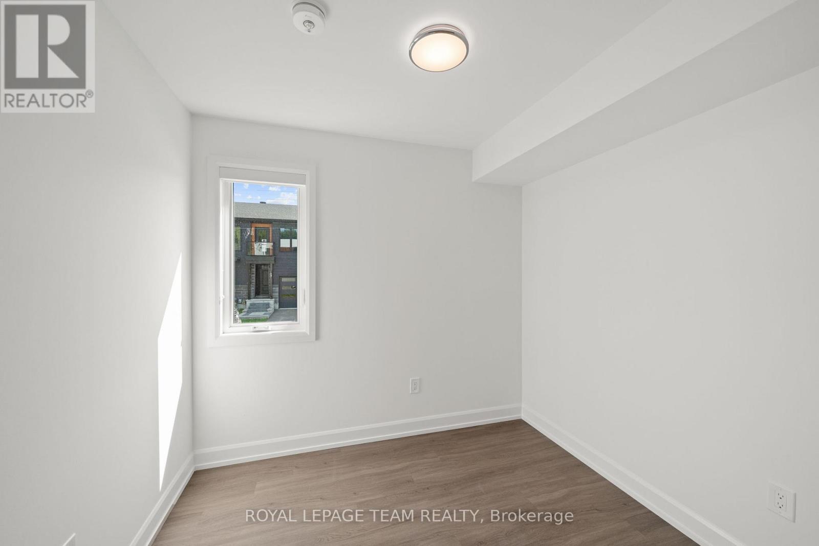 3 Bed, 2 Bath Multi-Family for Rent in Ottawa – MAIN – 998 HOLLINGTON STREET, Ottawa – MLS# X13592268 - Image 22