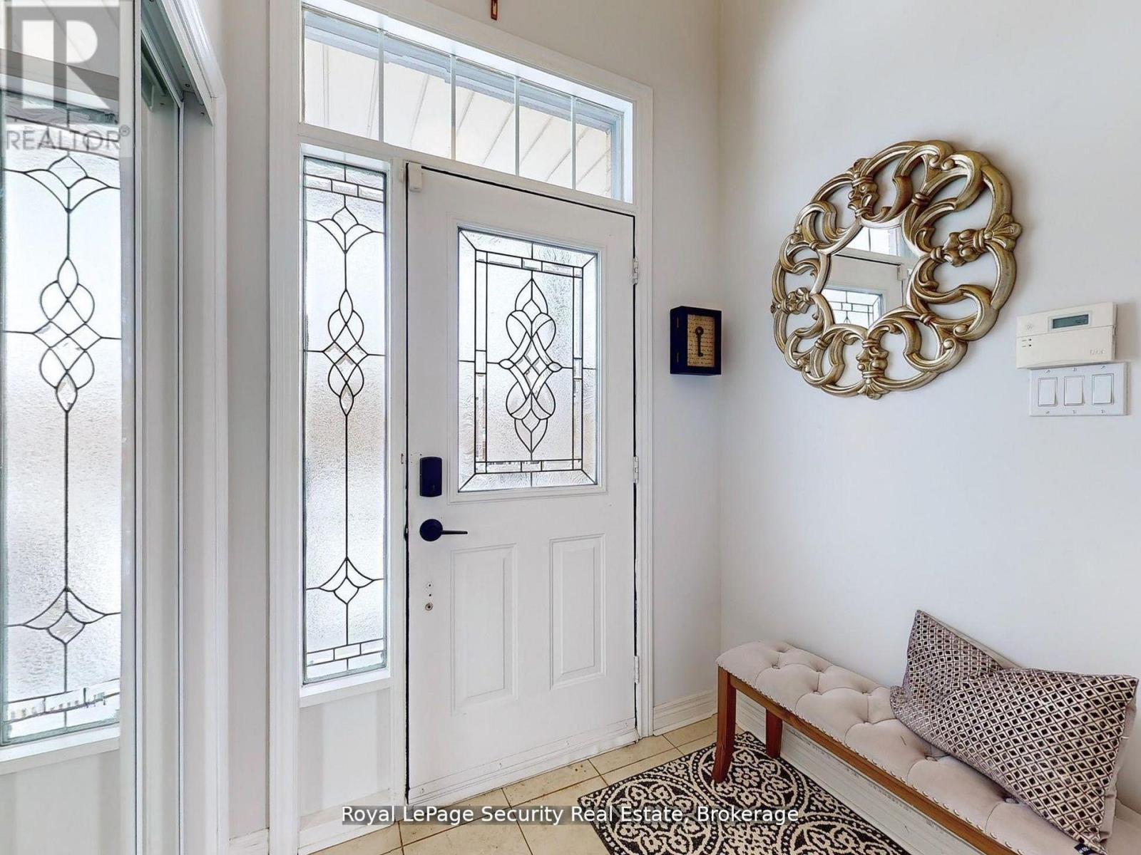 128 DAISEYFIELD CRESCENT - 3