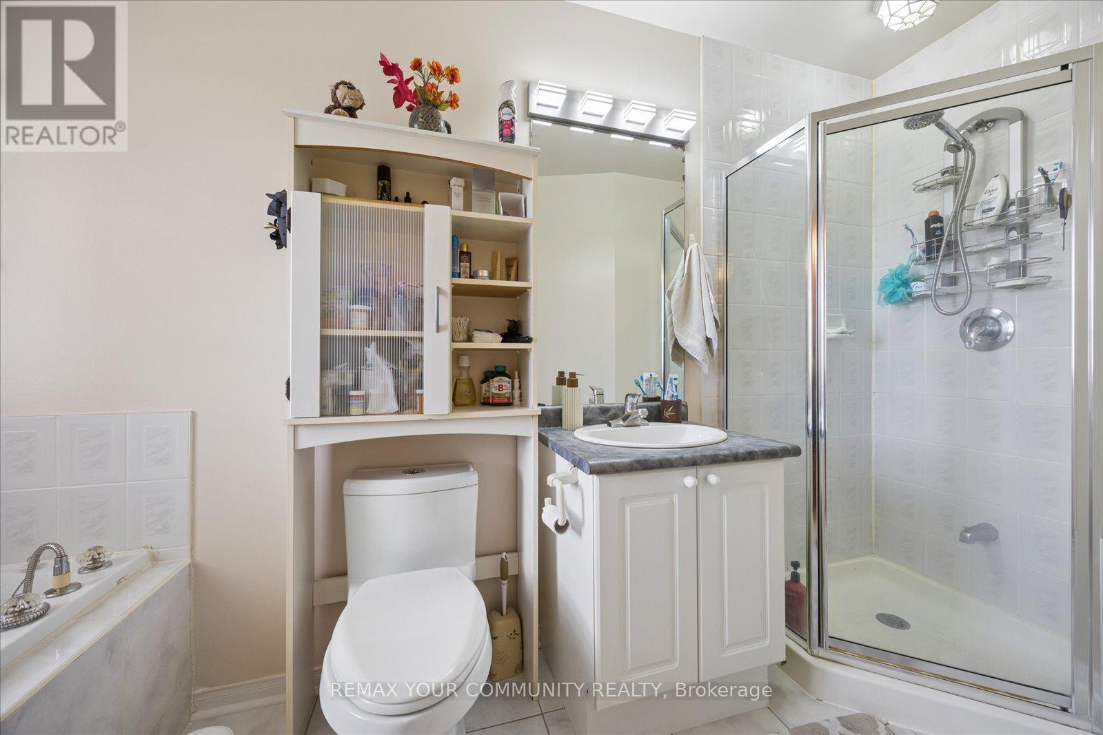 41 OLD COLONY ROAD - 22