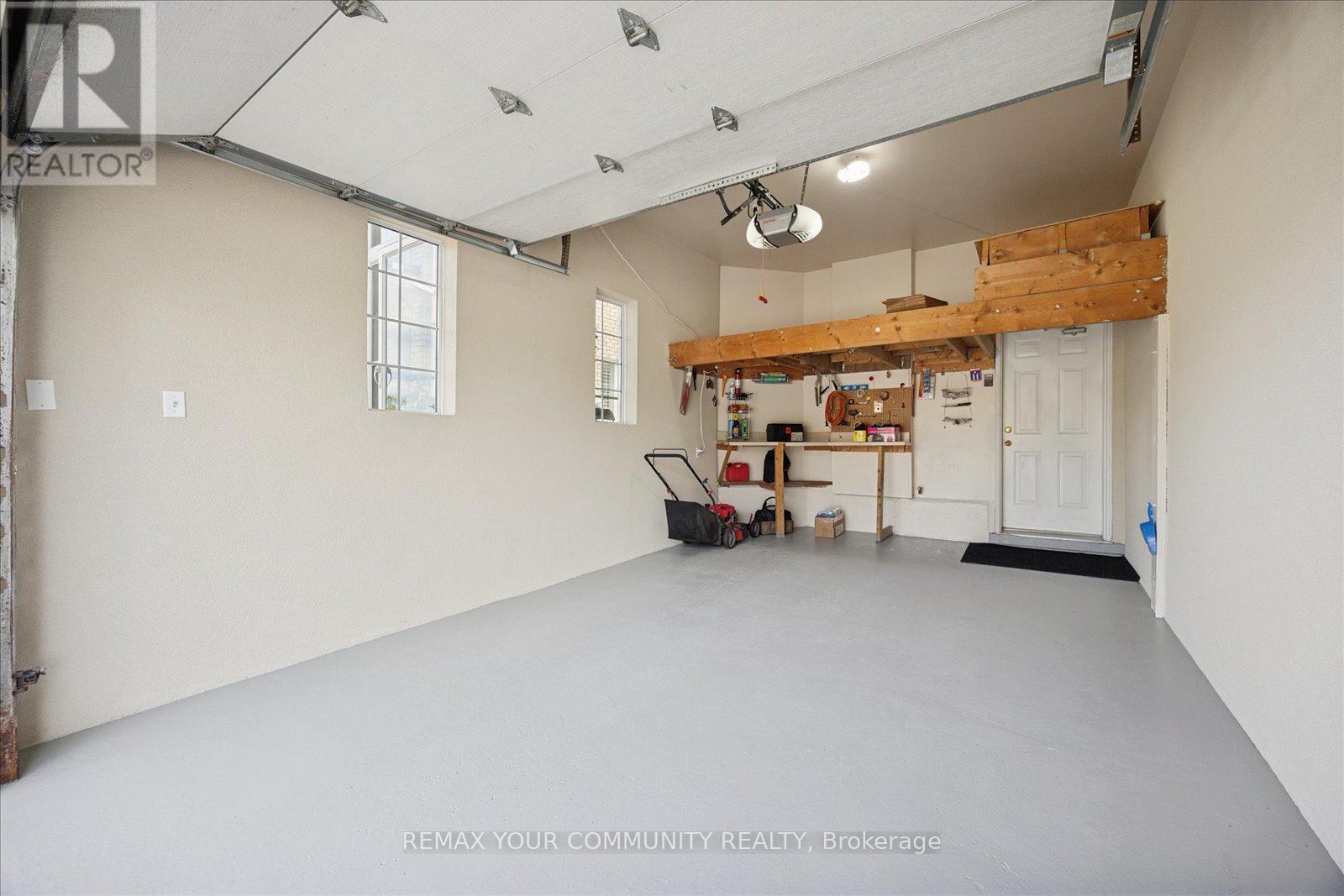 41 OLD COLONY ROAD - 38