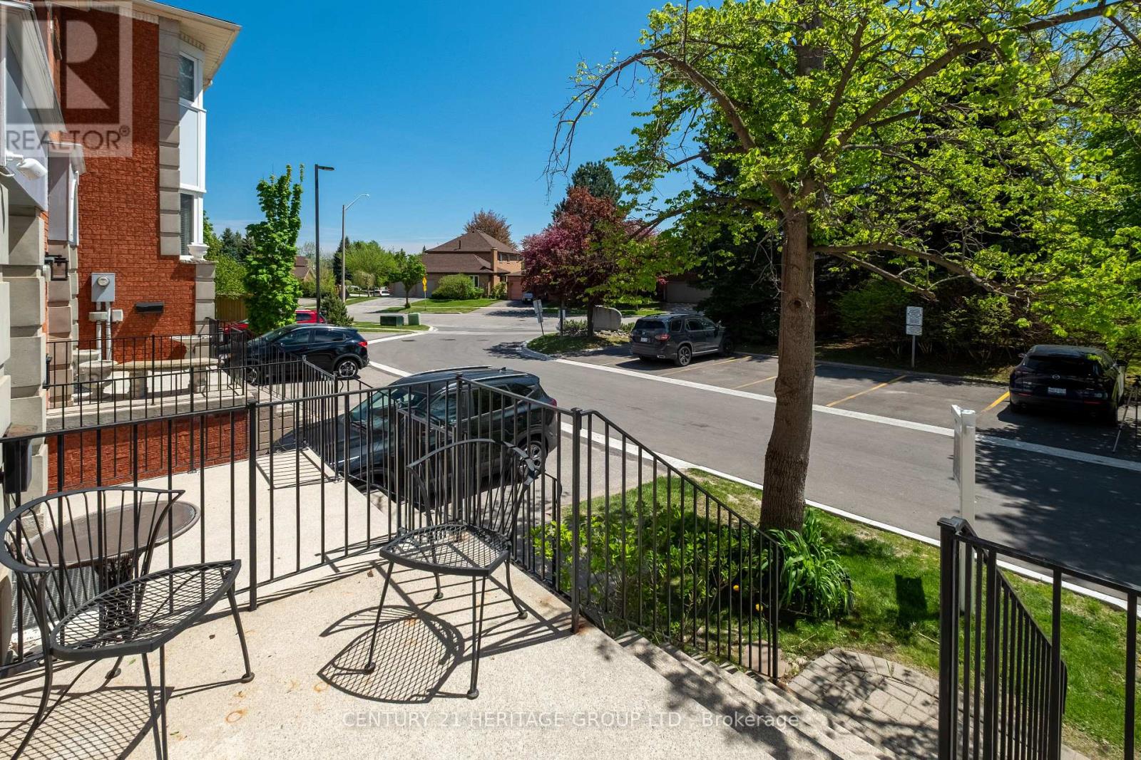 #35 80 MCCALLUM DRIVE - 3