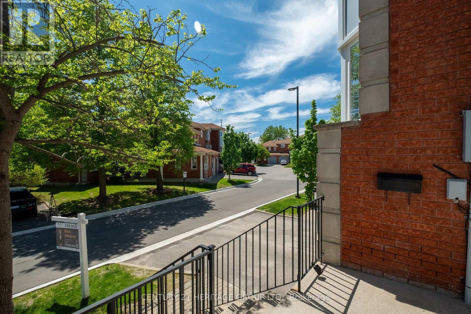 #35 80 MCCALLUM DRIVE - 4