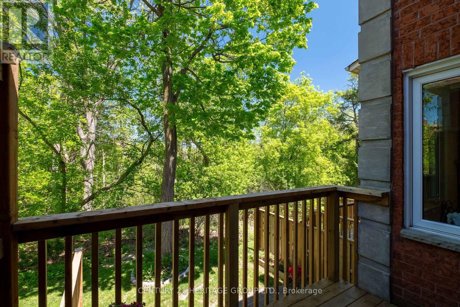 #35 80 MCCALLUM DRIVE - 45