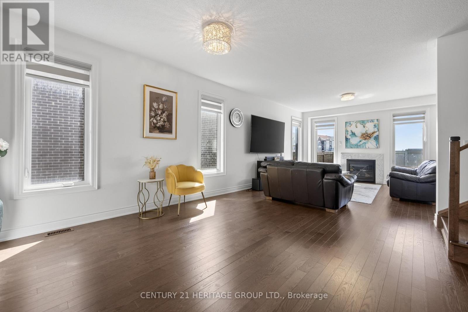 77 MONTROSE BOULEVARD - 5