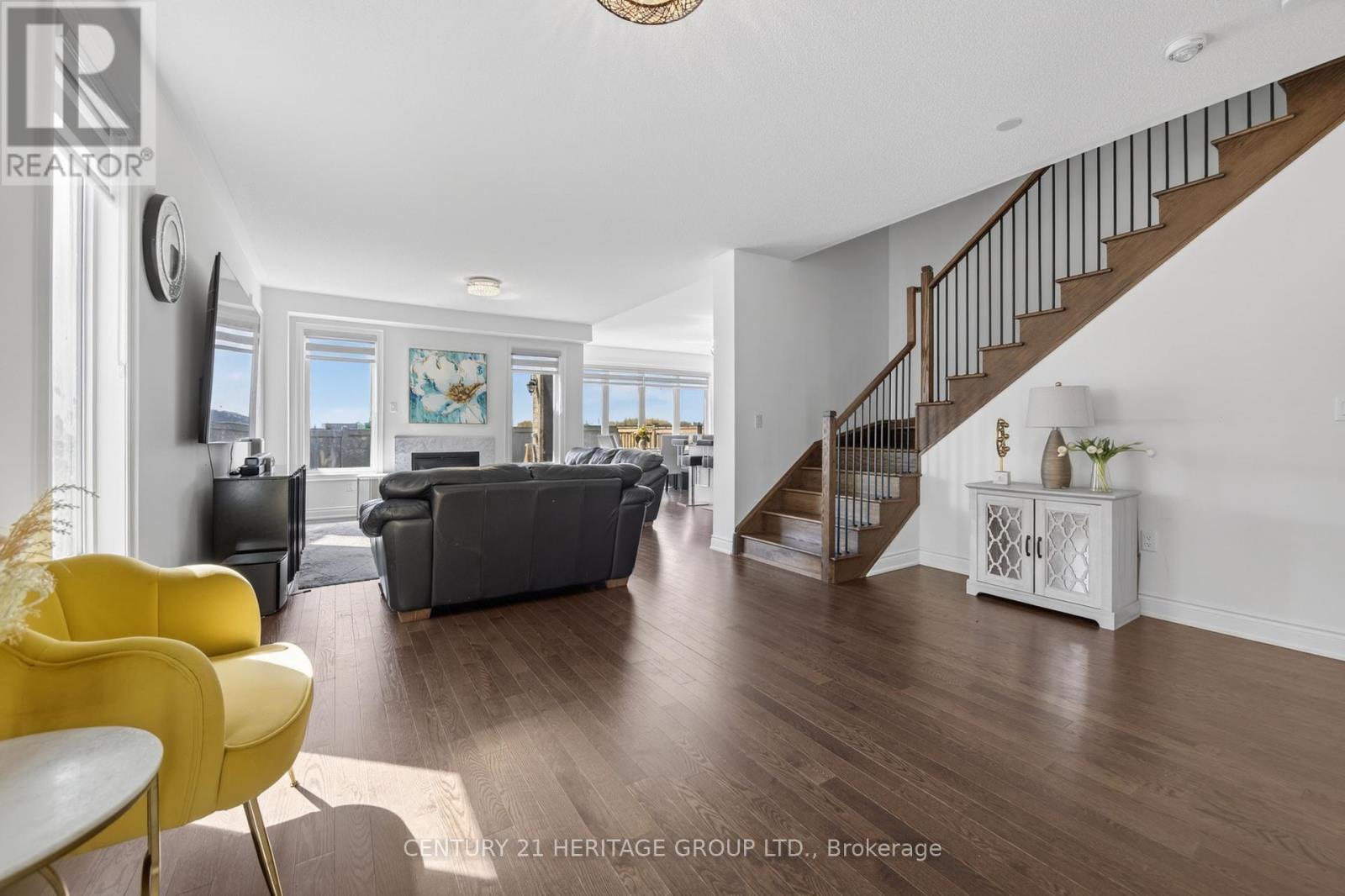 77 MONTROSE BOULEVARD - 7