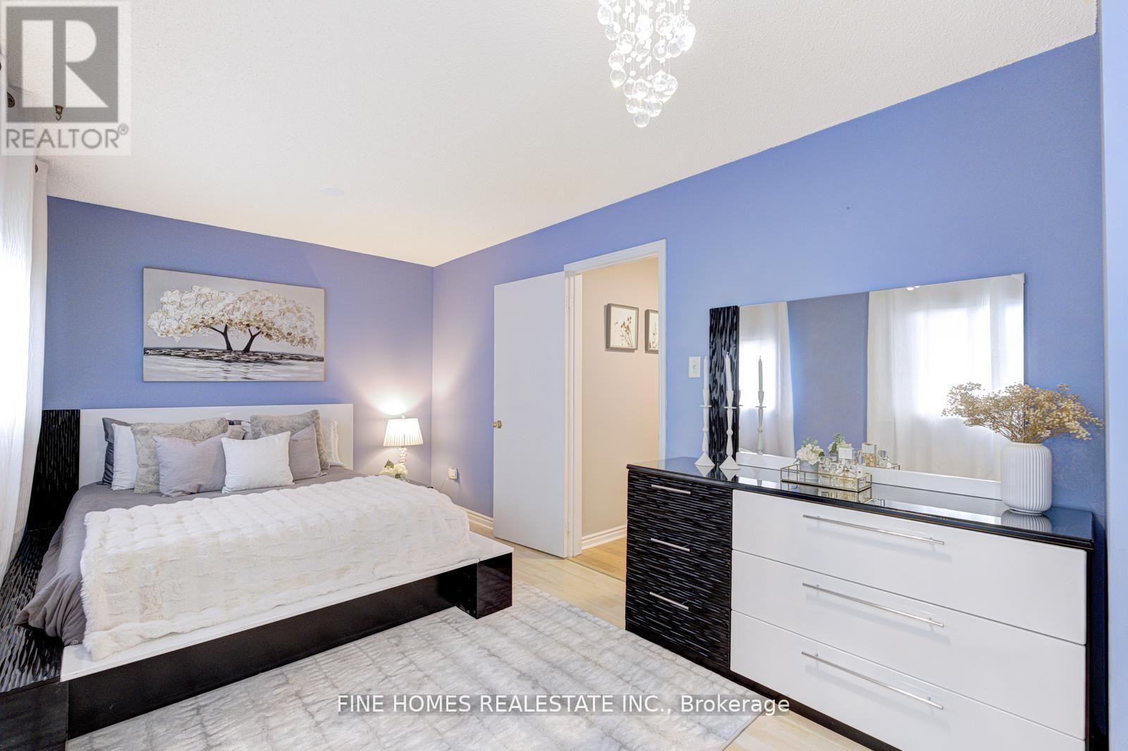 302 MACIVER BOULEVARD - 17