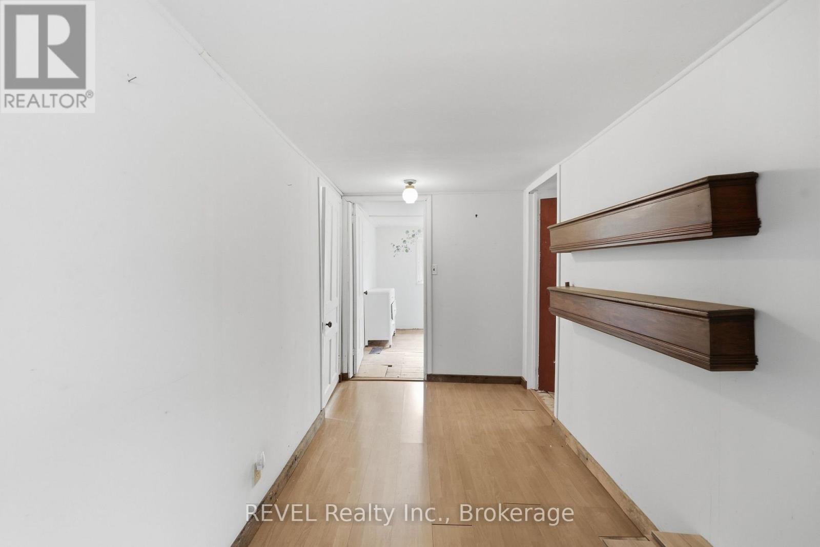 26 LAKE ROAD - 16