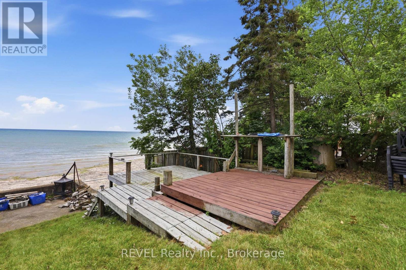 26 LAKE ROAD - 25