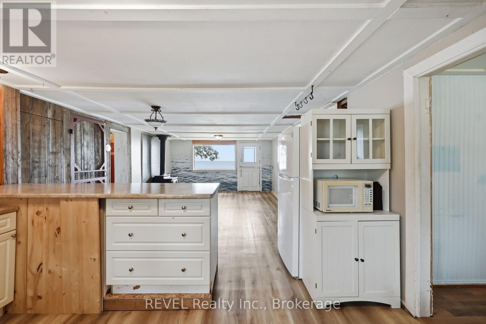 26 LAKE ROAD - 6