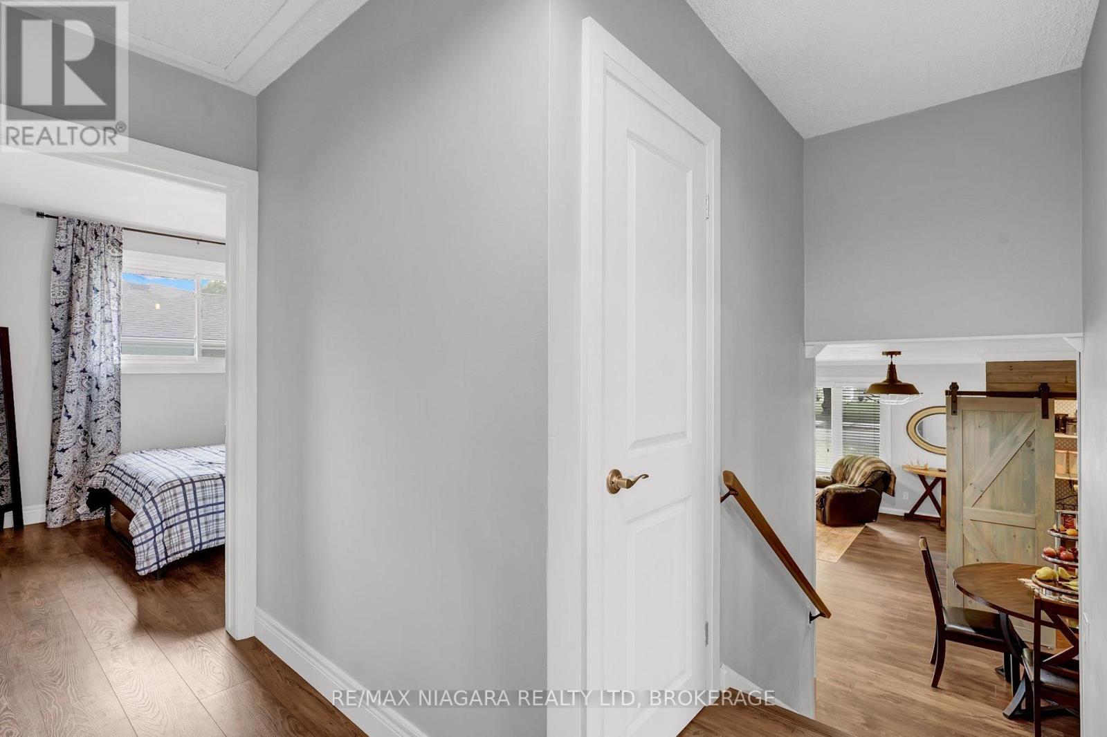 3528 HARVARD AVENUE - 16