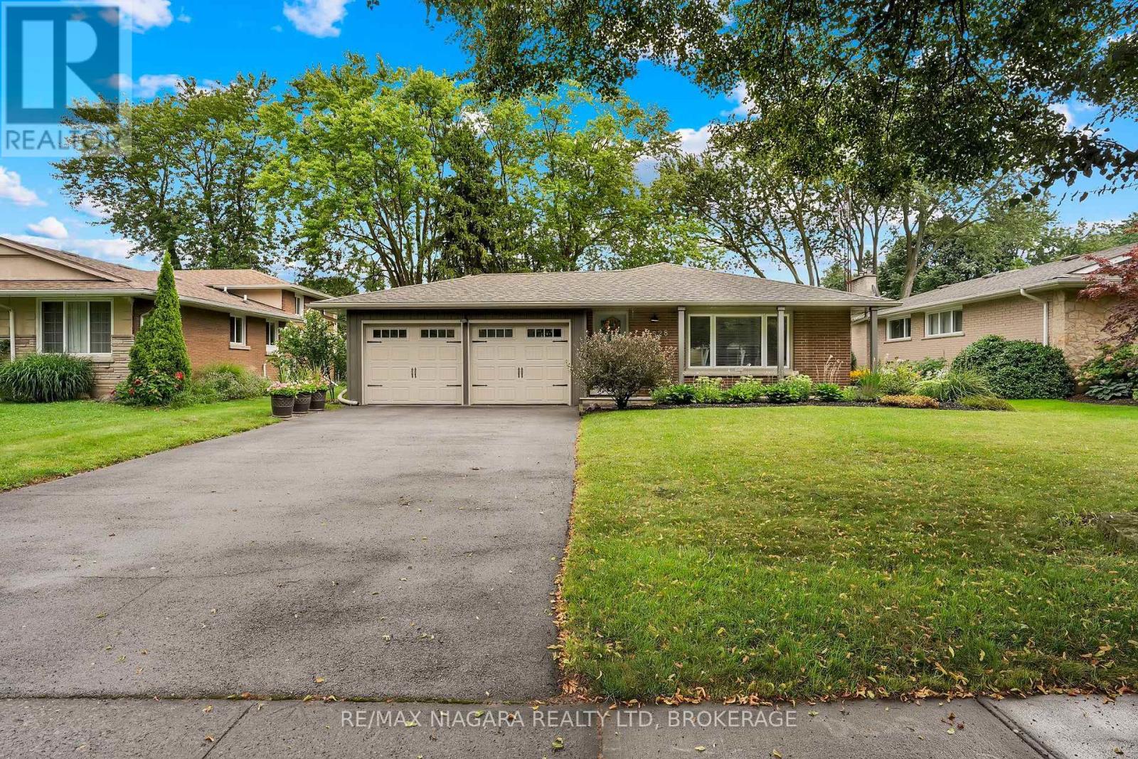 3528 HARVARD AVENUE - 2