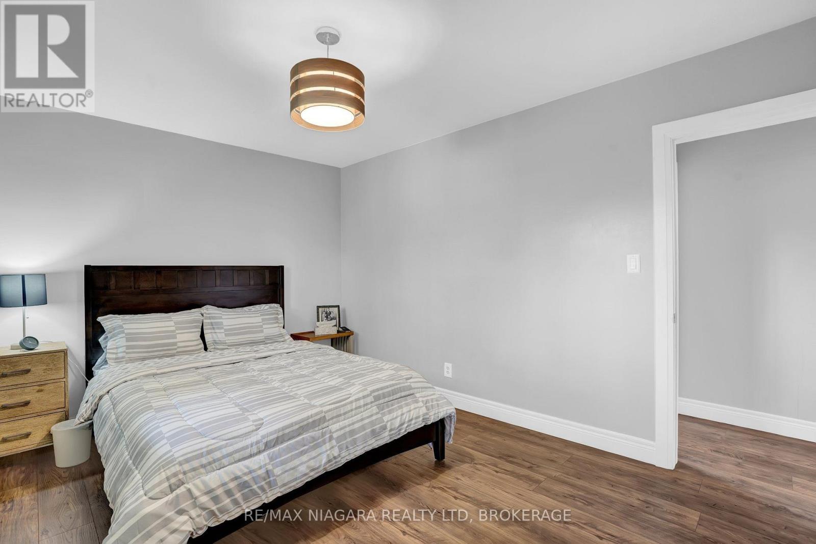 3528 HARVARD AVENUE - 21