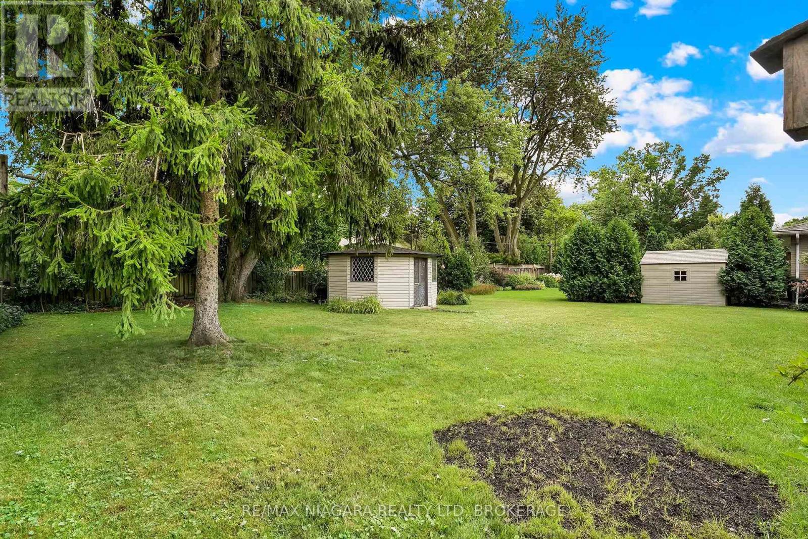 3528 HARVARD AVENUE - 36
