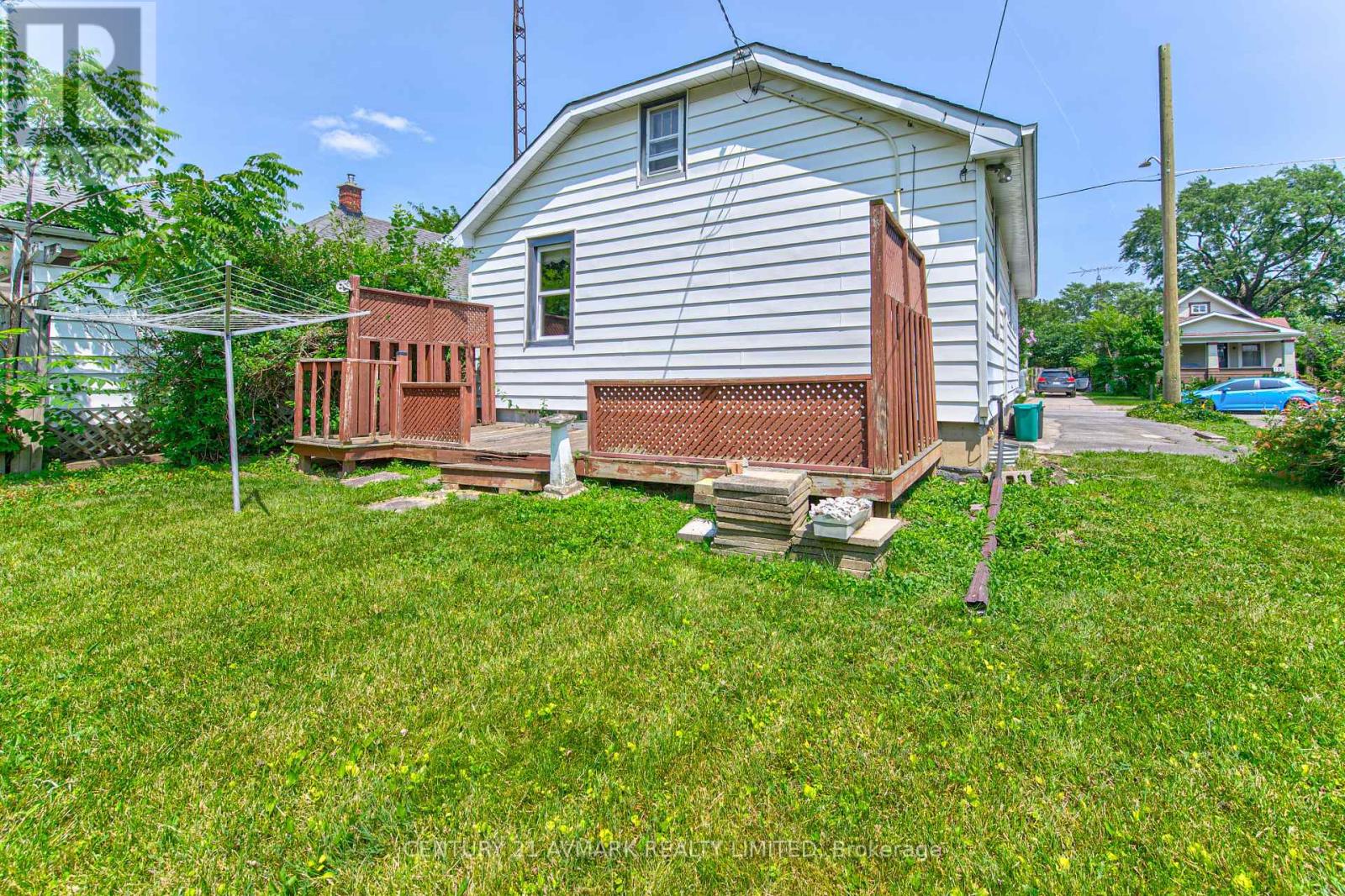 104 HIGHLAND AVENUE - 12