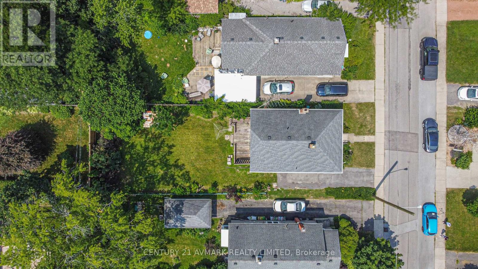 104 HIGHLAND AVENUE - 16