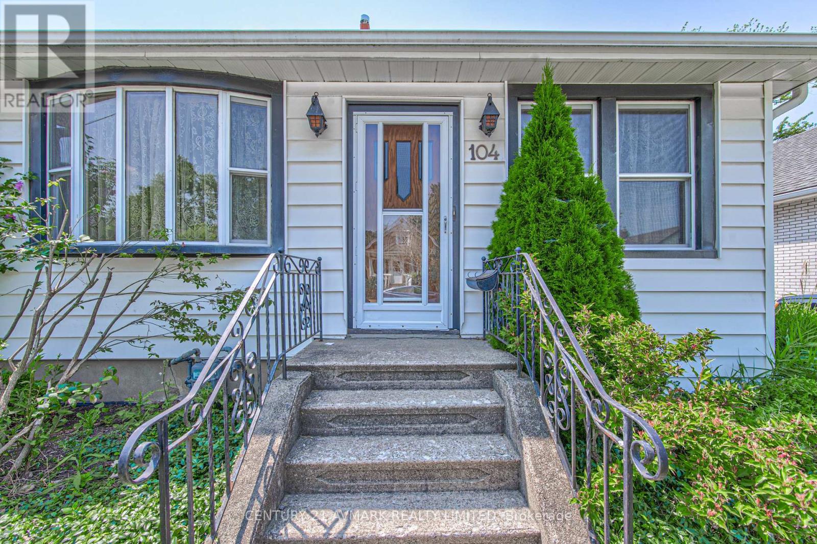104 HIGHLAND AVENUE - 27