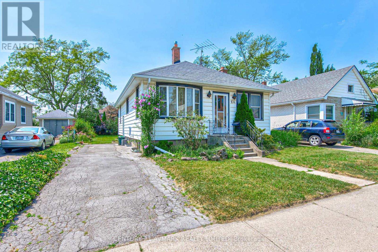 104 HIGHLAND AVENUE - 3