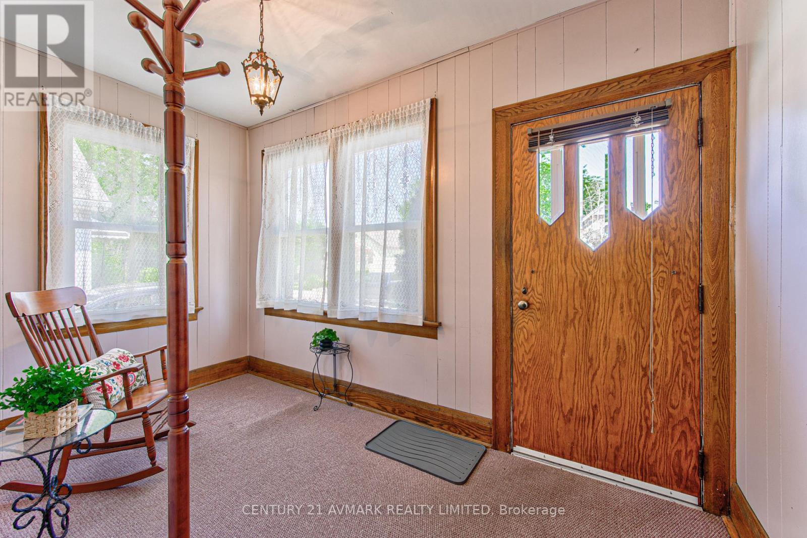 104 HIGHLAND AVENUE - 35