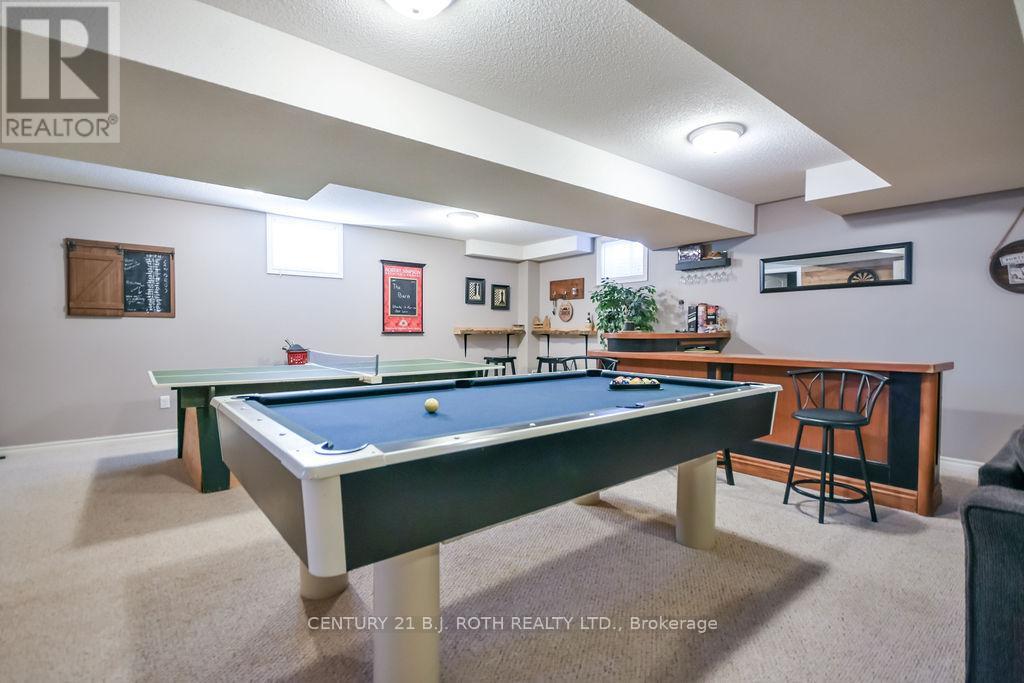 12 WHITE CRESCENT - 26