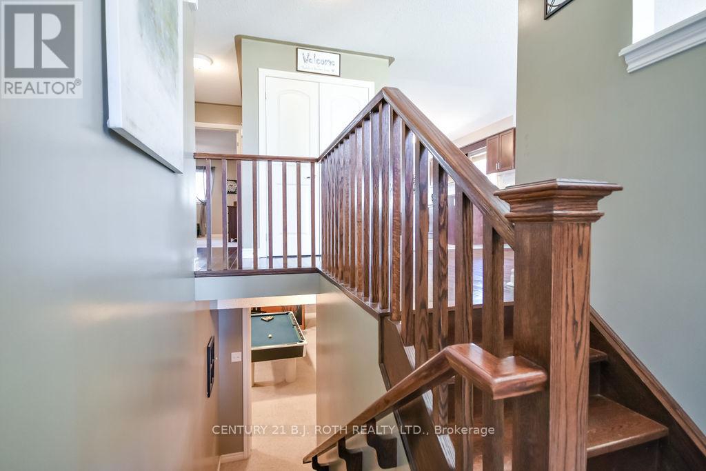 12 WHITE CRESCENT - 3
