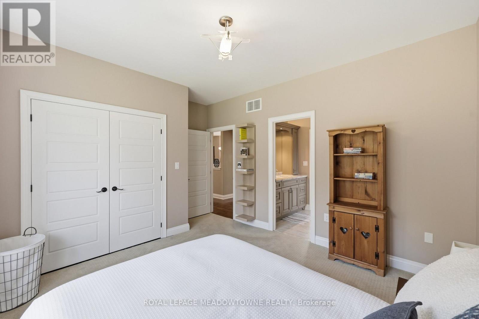 20 BUCKSTOWN TRAIL - 42