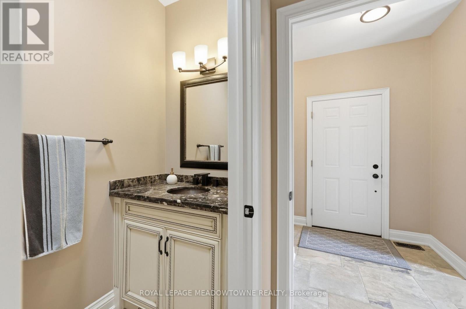 20 BUCKSTOWN TRAIL - 43