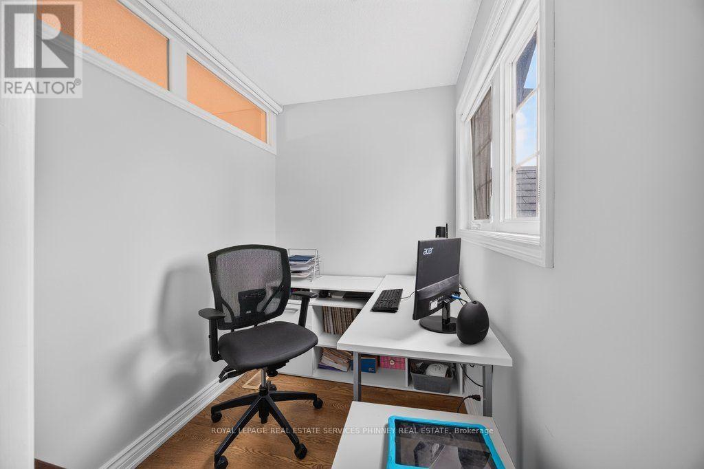 2175 MARGOT STREET - Image 24