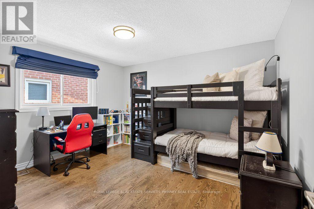 2175 MARGOT STREET - Image 32