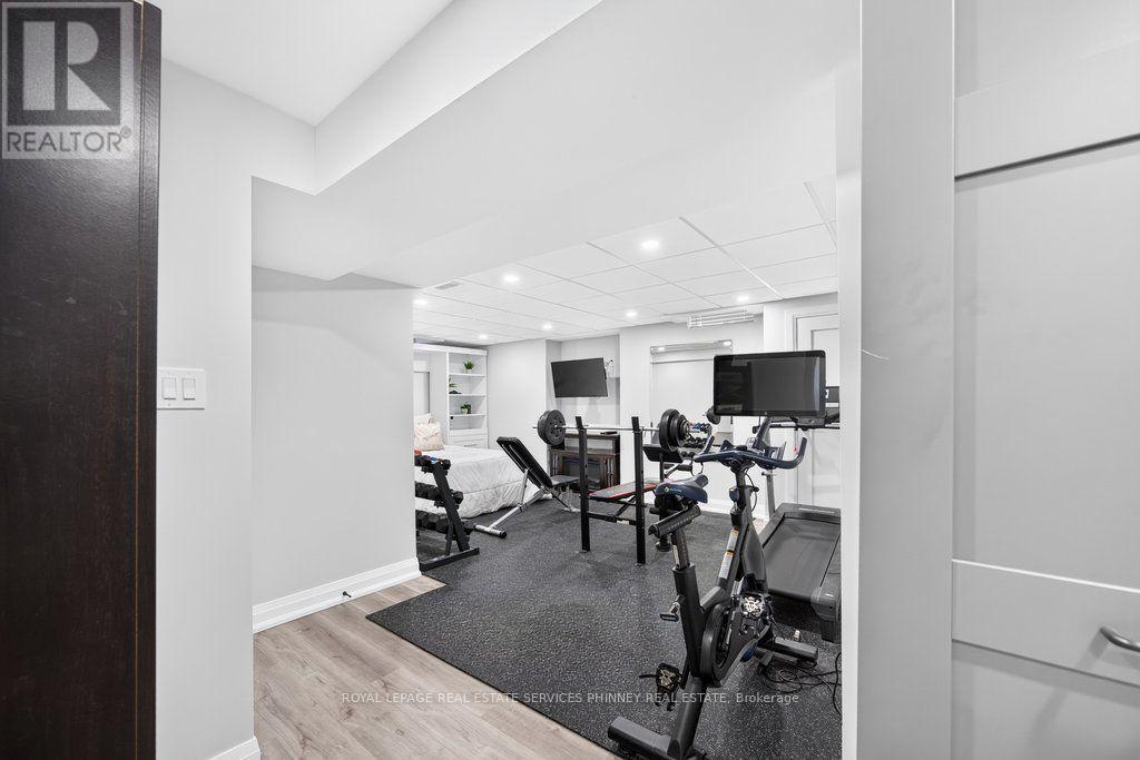2175 MARGOT STREET - Image 35