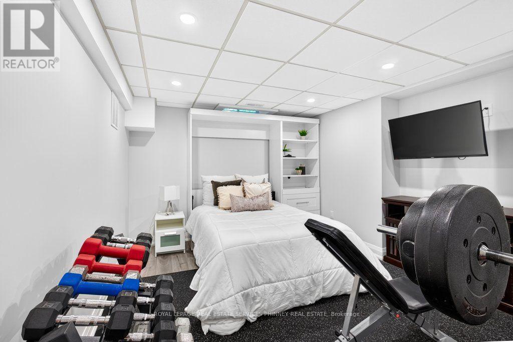 2175 MARGOT STREET - Image 36