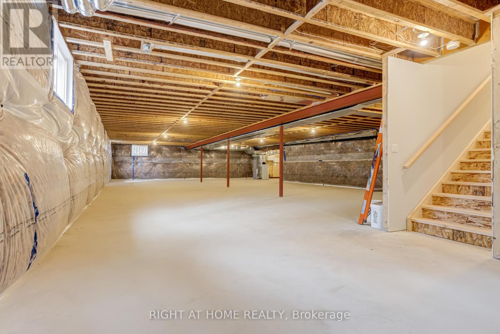 9 MAPLE GROVE ROAD - 31