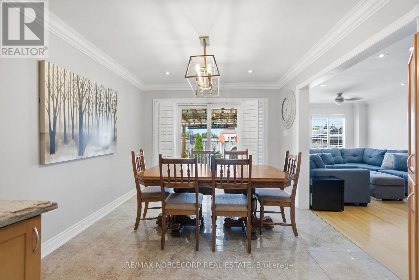 111 EMILY CARR CRESCENT - 13