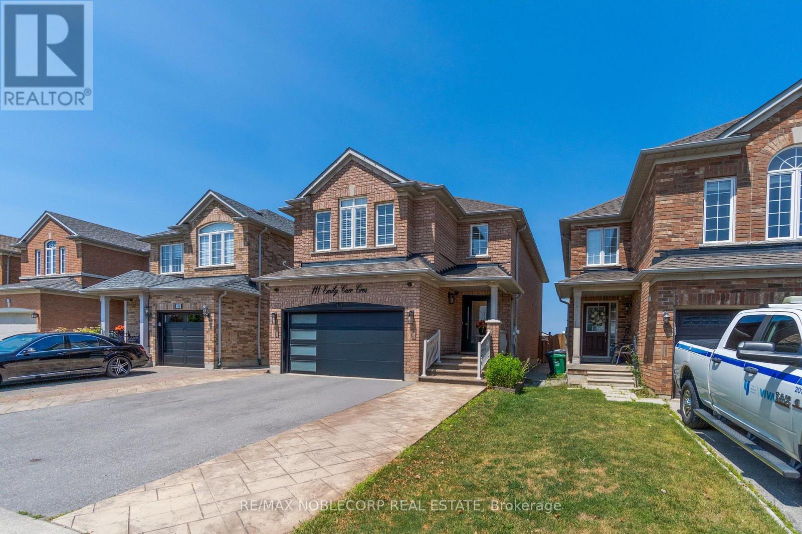 111 EMILY CARR CRESCENT - 3