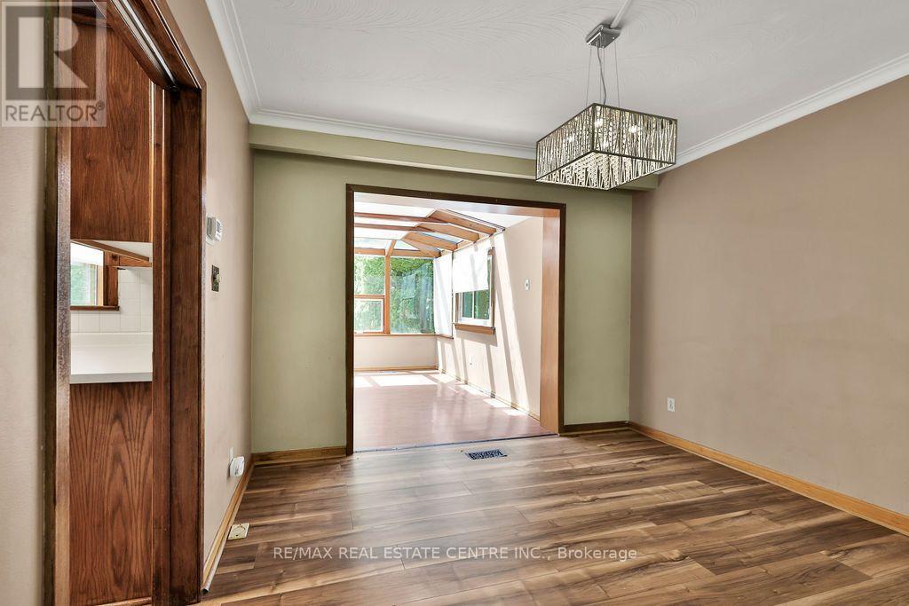 1366 ALDO DRIVE - 8