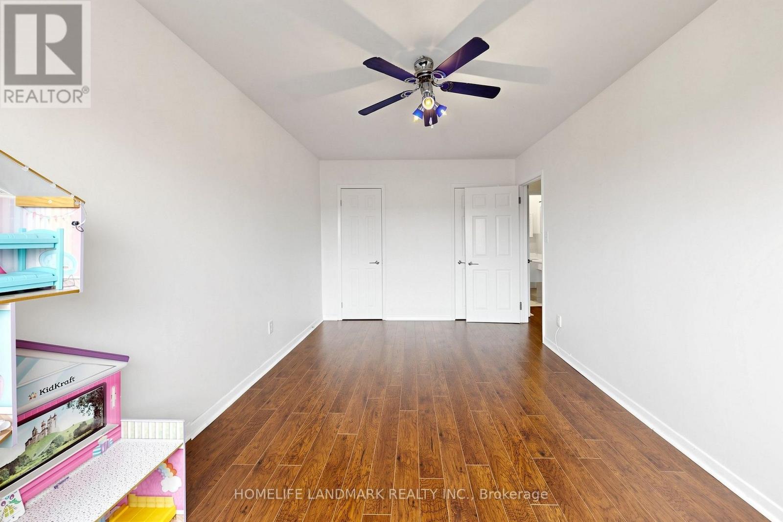 #6 61 ARDGLEN DRIVE - 24