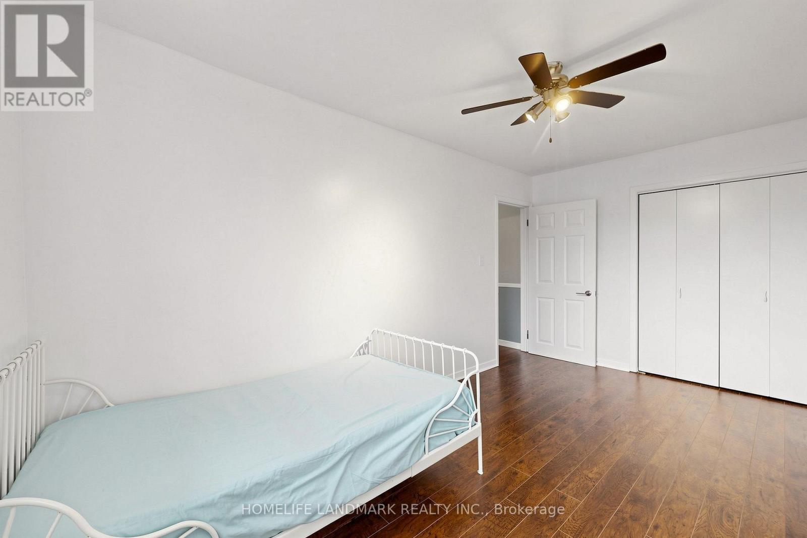 #6 61 ARDGLEN DRIVE - 29