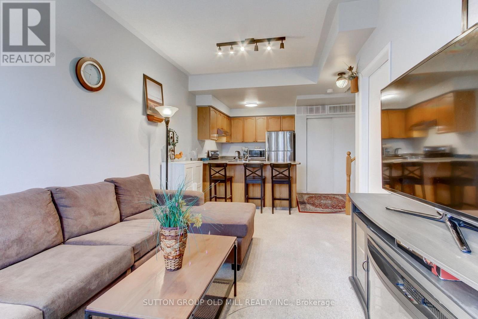 #167 760 LAWRENCE AVENUE W - 12