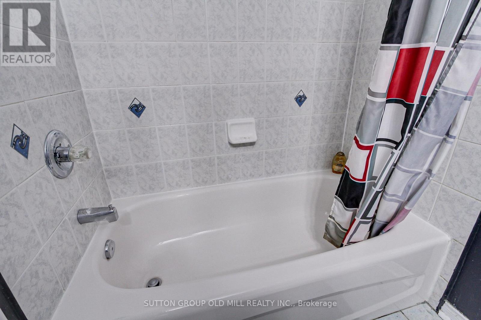 #167 760 LAWRENCE AVENUE W - 22