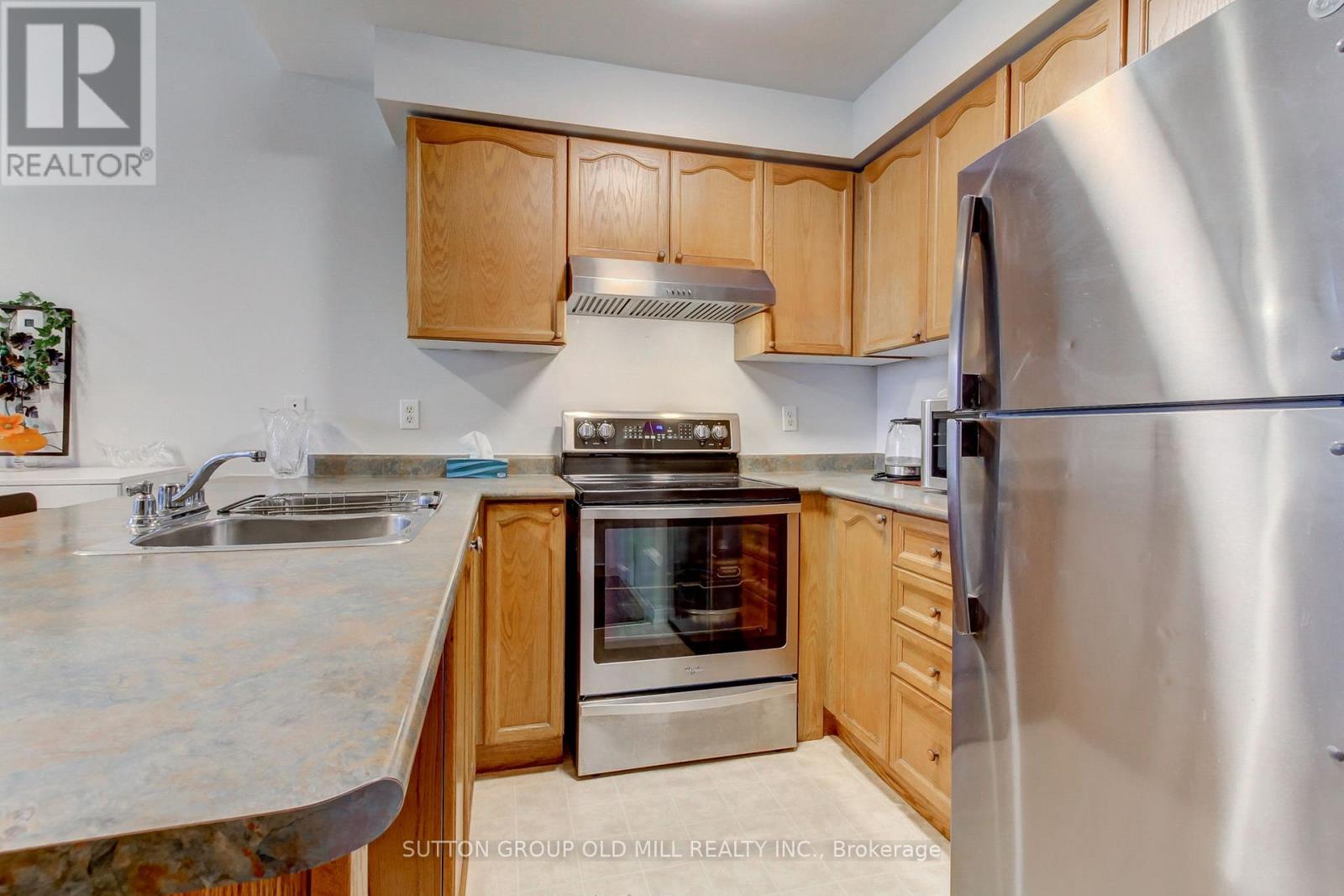 #167 760 LAWRENCE AVENUE W - 6