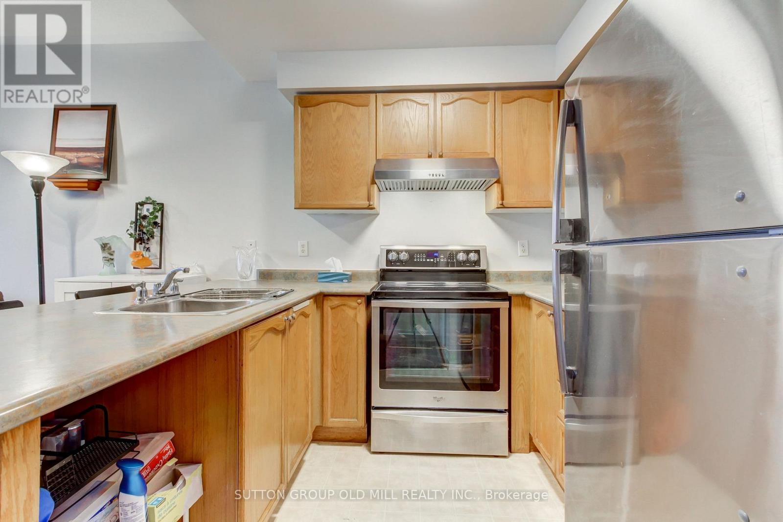 #167 760 LAWRENCE AVENUE W - 7