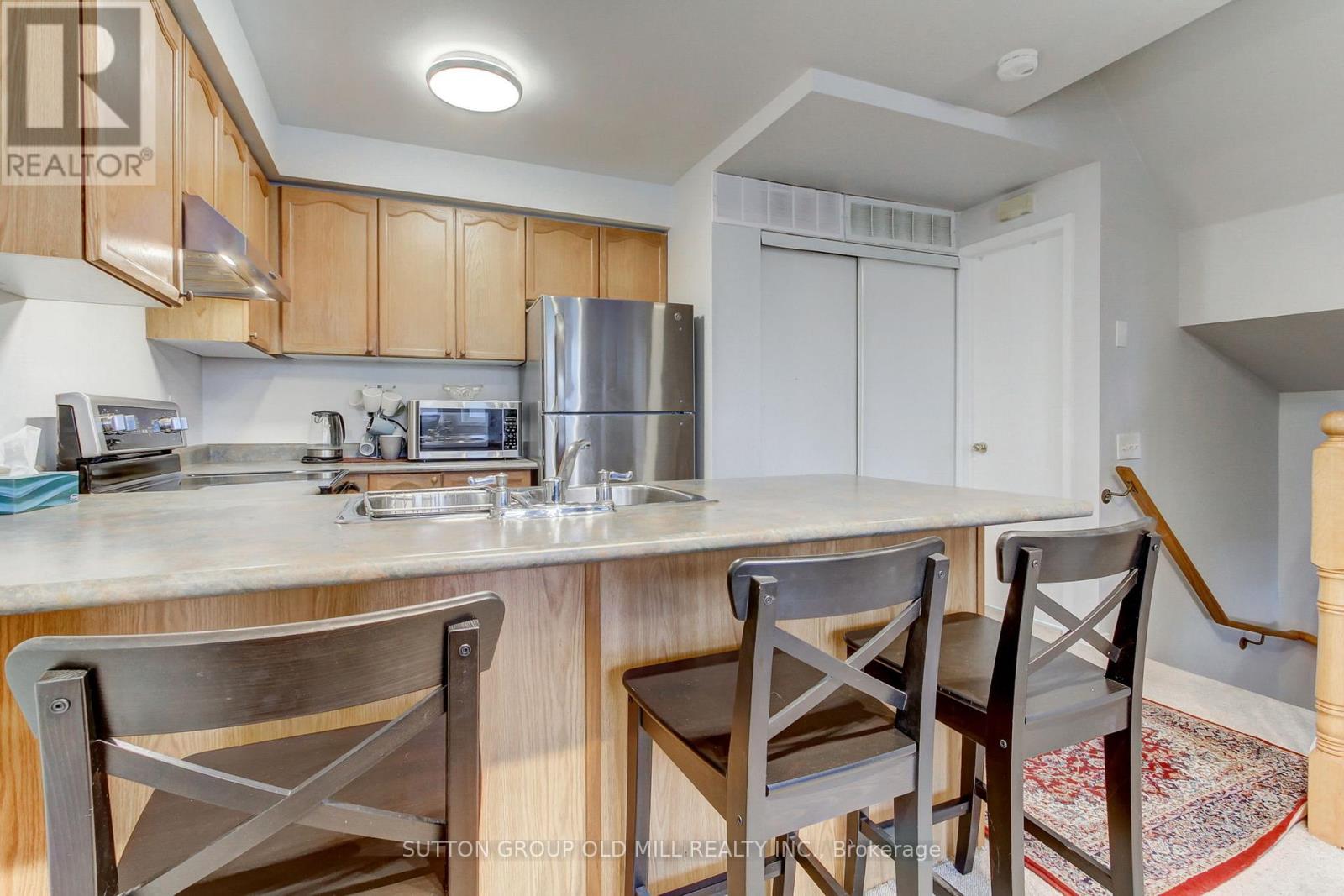 #167 760 LAWRENCE AVENUE W - 8