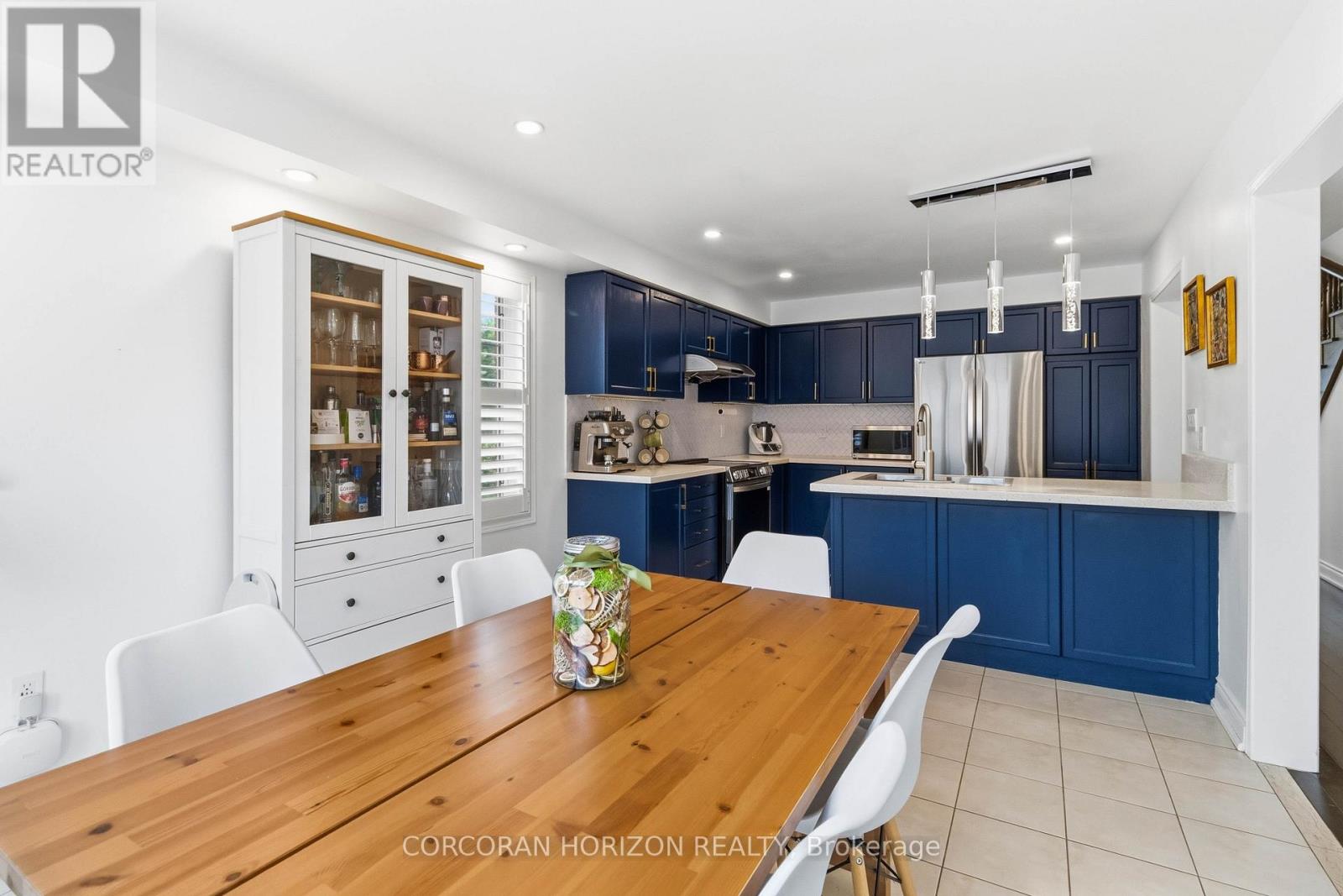 3216 ROBERT BROWN BOULEVARD - 18