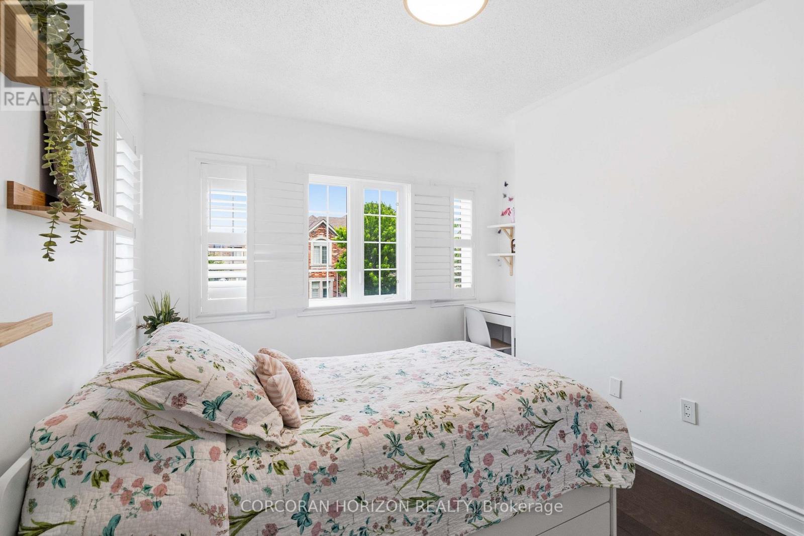 3216 ROBERT BROWN BOULEVARD - 34