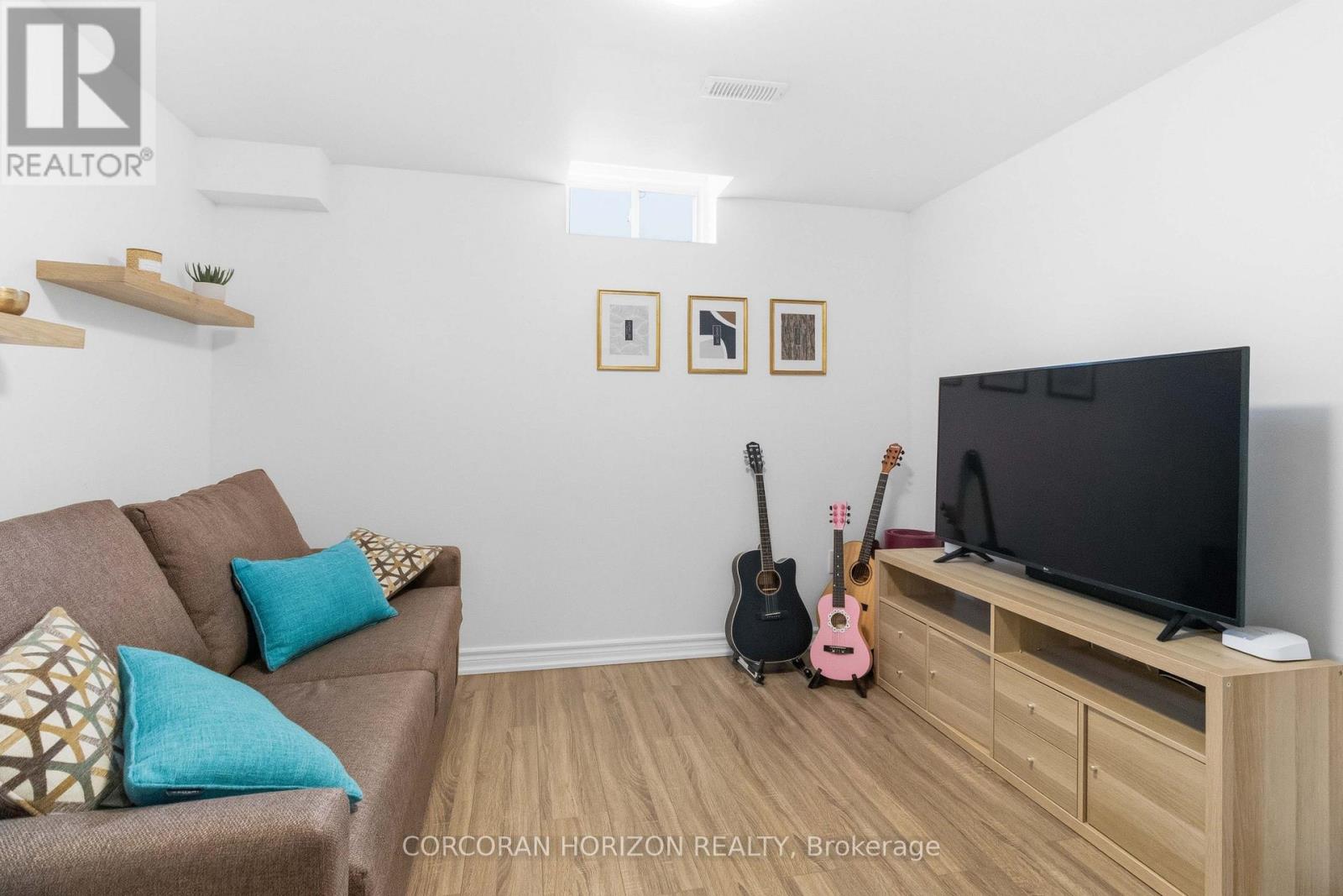 3216 ROBERT BROWN BOULEVARD - 40