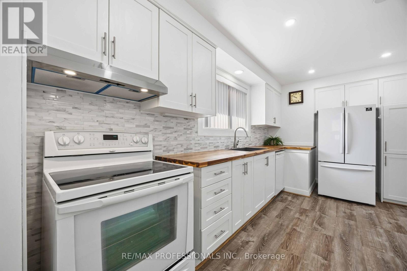 14 DASHWOOD CRESCENT - 9