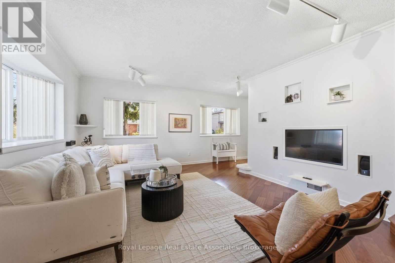 12 WENONAH DRIVE - Image 11