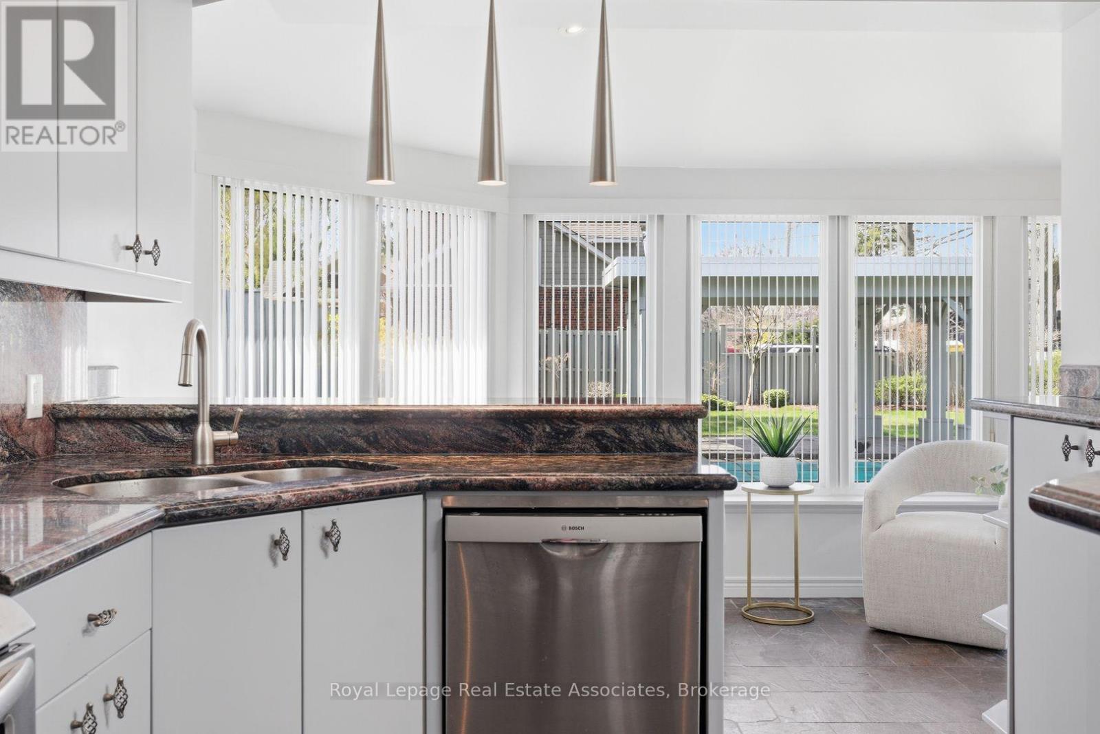 12 WENONAH DRIVE - Image 18