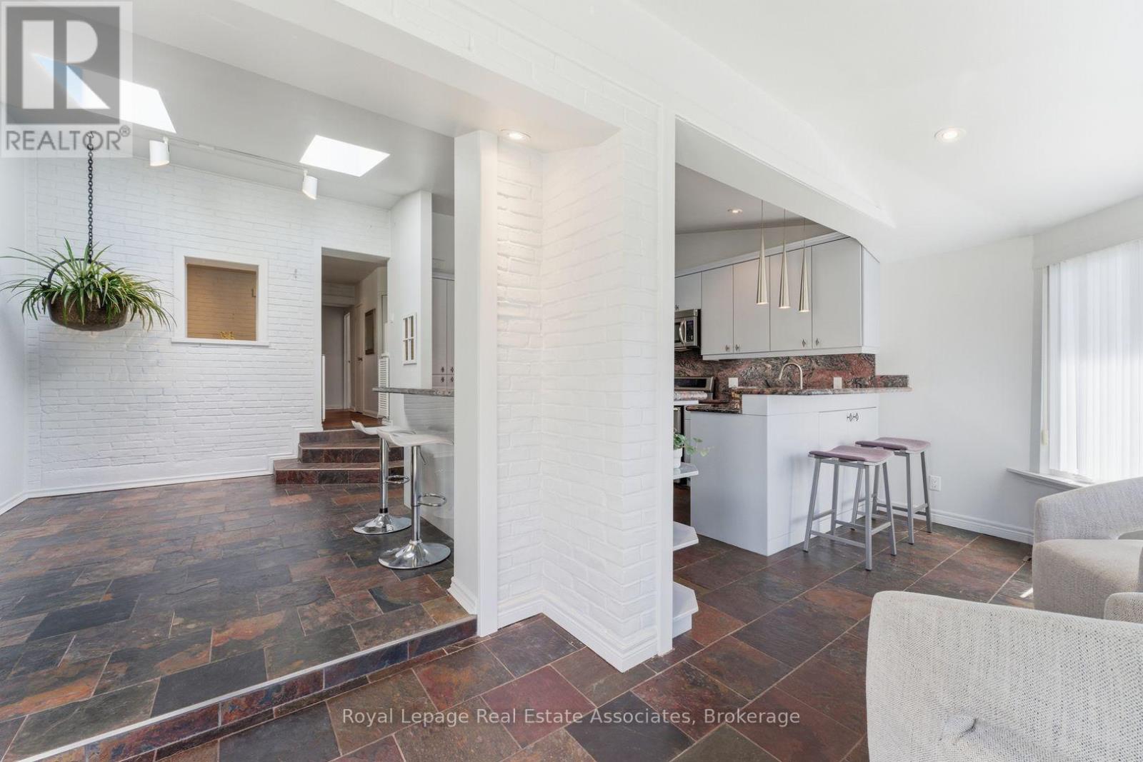 12 WENONAH DRIVE - Image 23