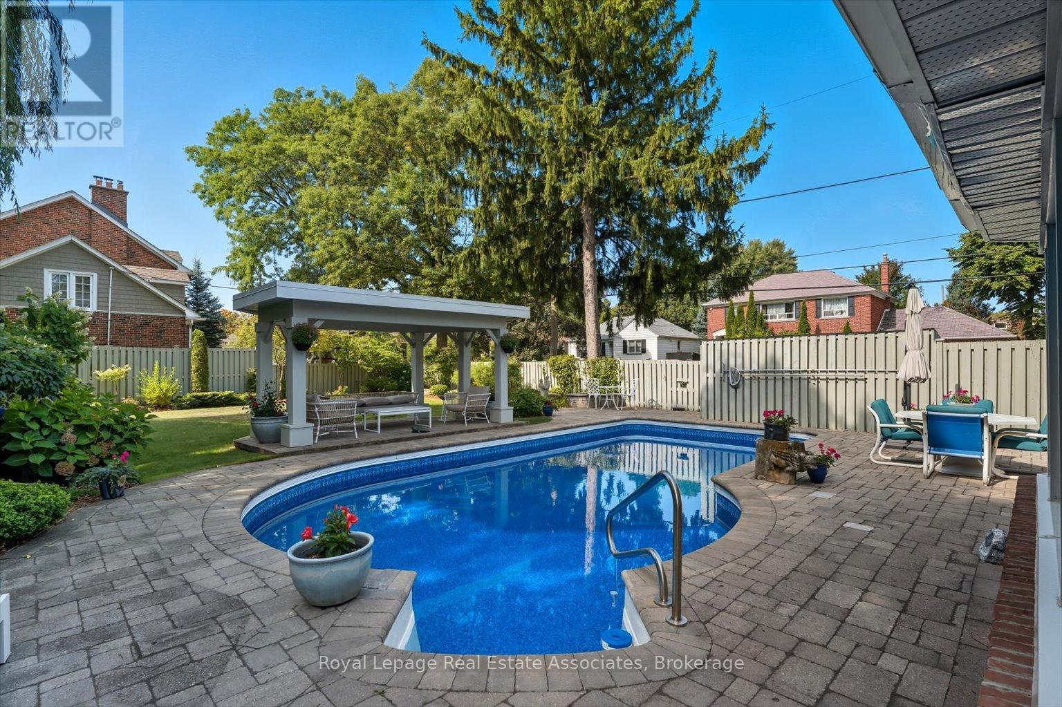 12 WENONAH DRIVE - Image 3